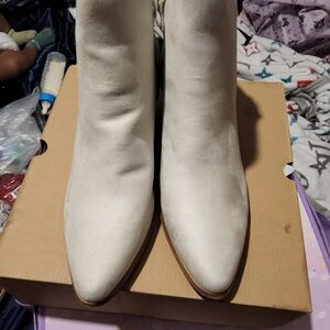 Elegant White Women's Boots